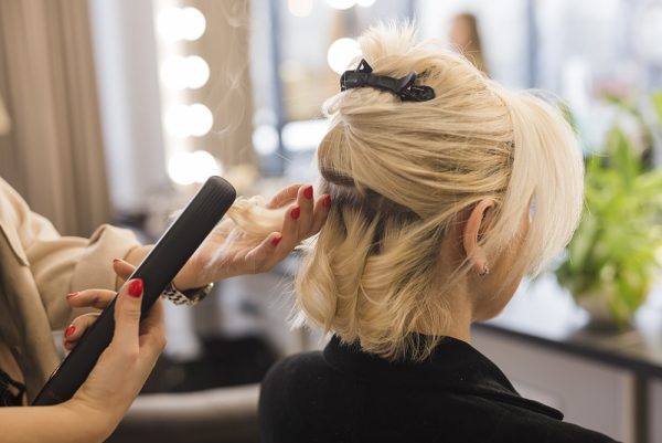 COSMETOLOGY PROGRAM